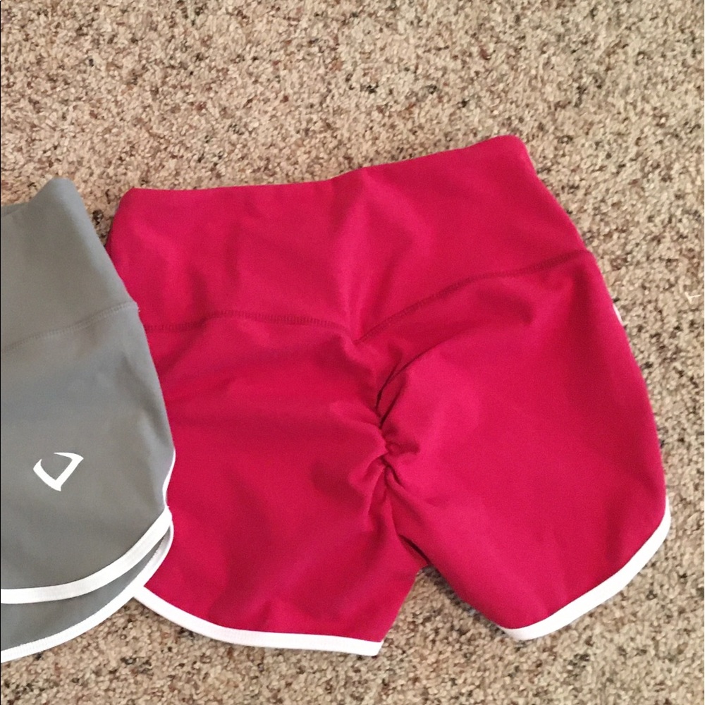 Compression shorts